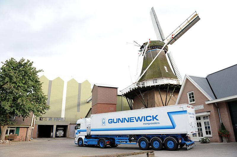 Diervoeders in Overijssel en Gelderland bestelt u bij Gunnewick Mengvoeders 
